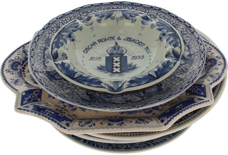 Lot (7x) divers blauw aardewerk