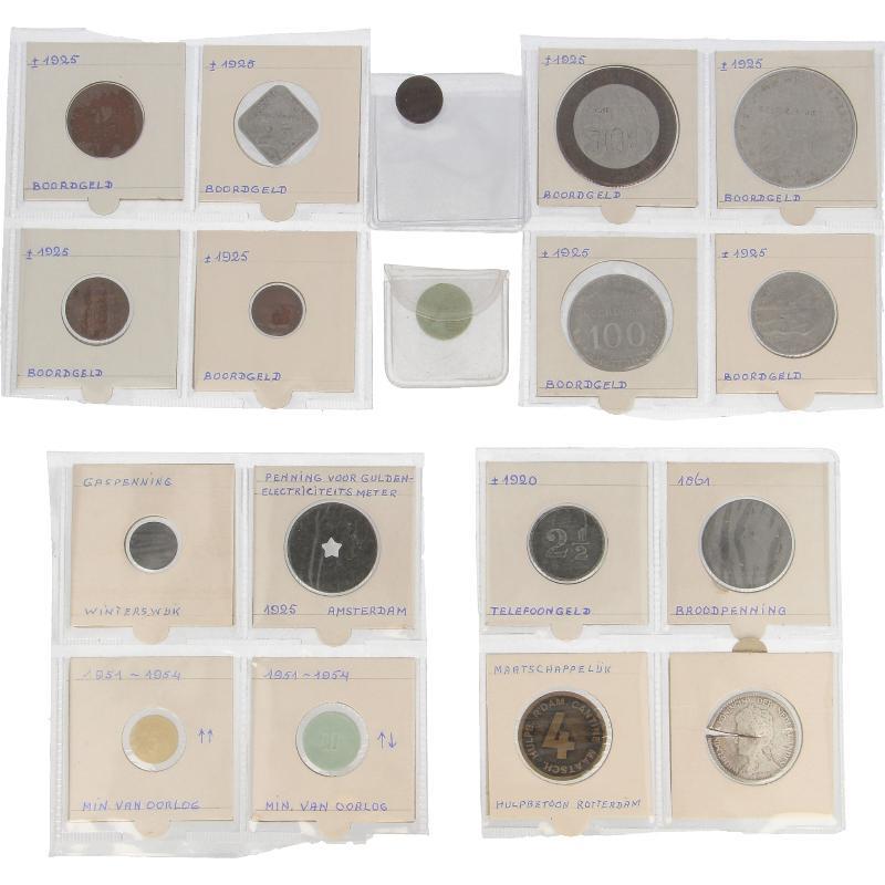 Lot (18) Diverse Nederlandse tokens.