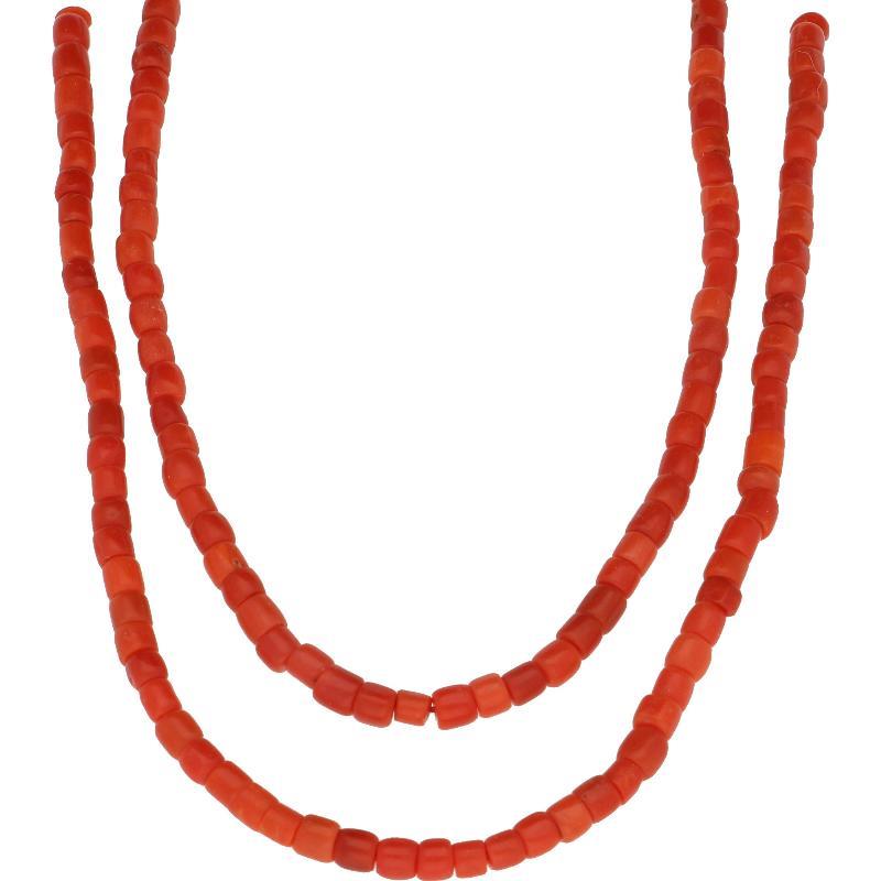 2 rijig bloedkoralen collier, 14 karaat.