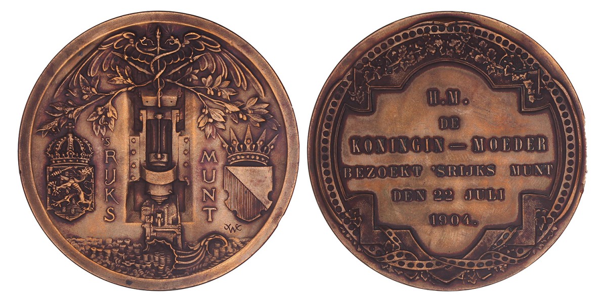 1904. Nederland. Koningin-Moeder bezoekt 's Rijks munt.