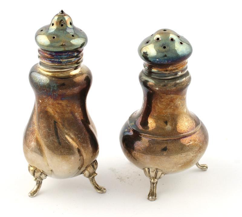 Zilveren strooibussen (2x)                                                                                                                                                                                                                                     