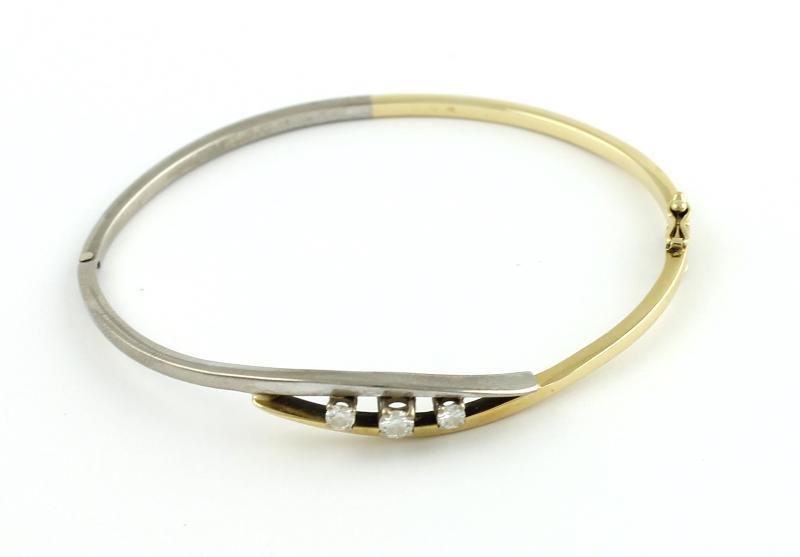 Geel- met witgouden armband met briljant geslepen diamanten, 14 karaat                                                                                                                                                                                         