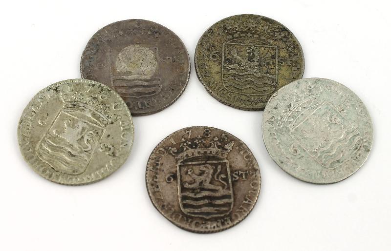 Lot: 5x Scheepjesschelling van 6 stuiver Zeeland 1763, 1766, 1780, 1785, 1785. varieert tussen Fraai en Zeer Fraai.                                                                                                                                            