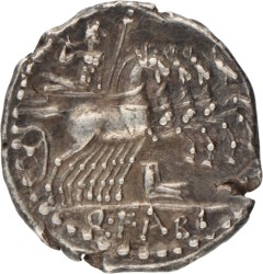 Roman Republic. Q Fabius Labeo. Denarius. ND (124 BC).