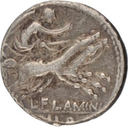 Roman Republic. L. Flaminius Chilo. Denarius. ND (109 - 108).