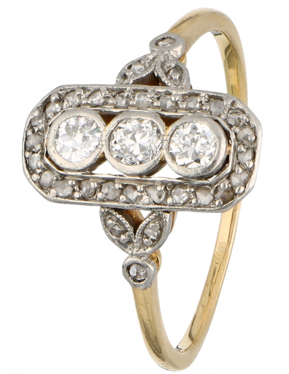 Geelgouden Art Deco ring bezet met ca. 0.20 ct. diamant - 14 kt.