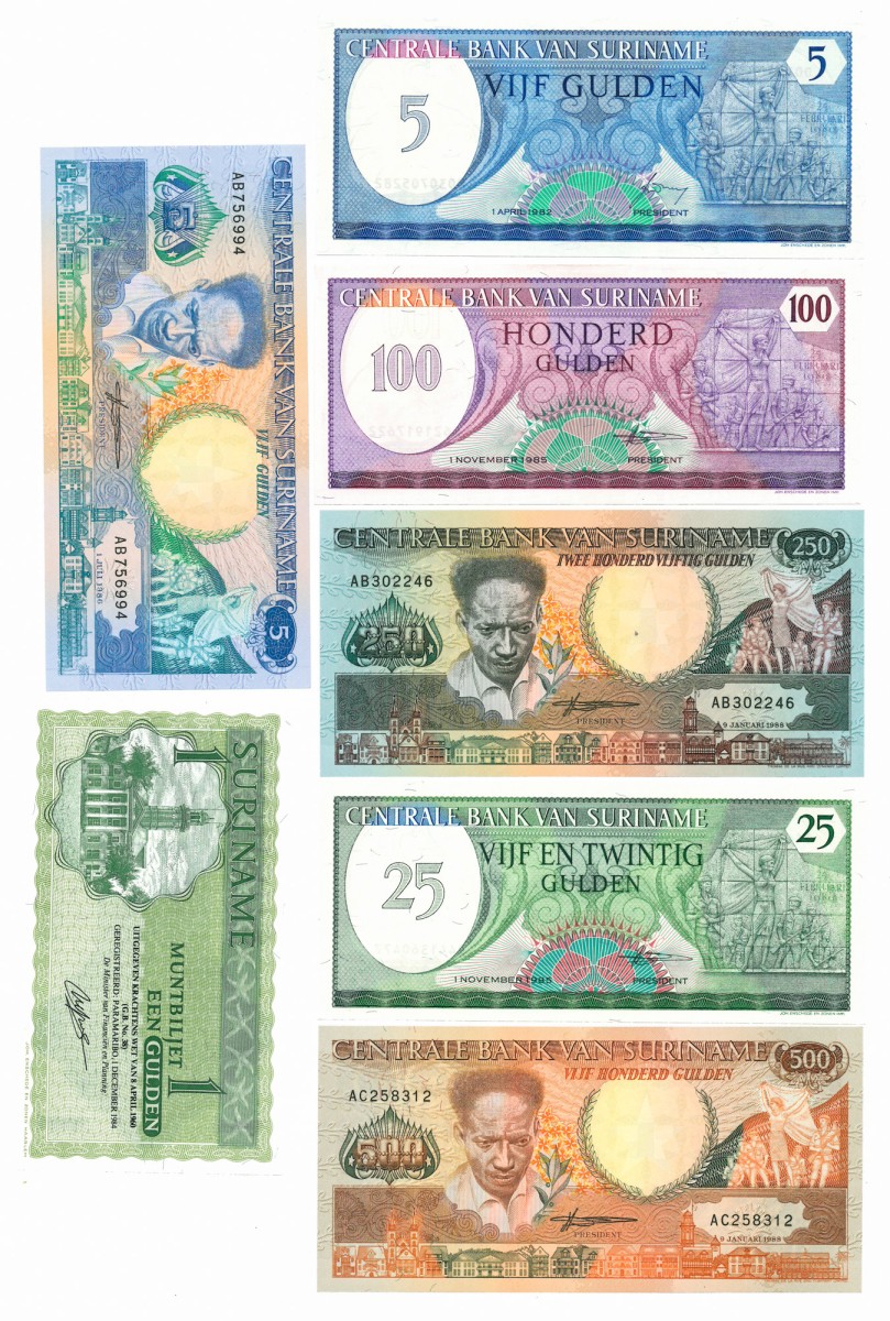 Lot 7 banknotes. - UNC.