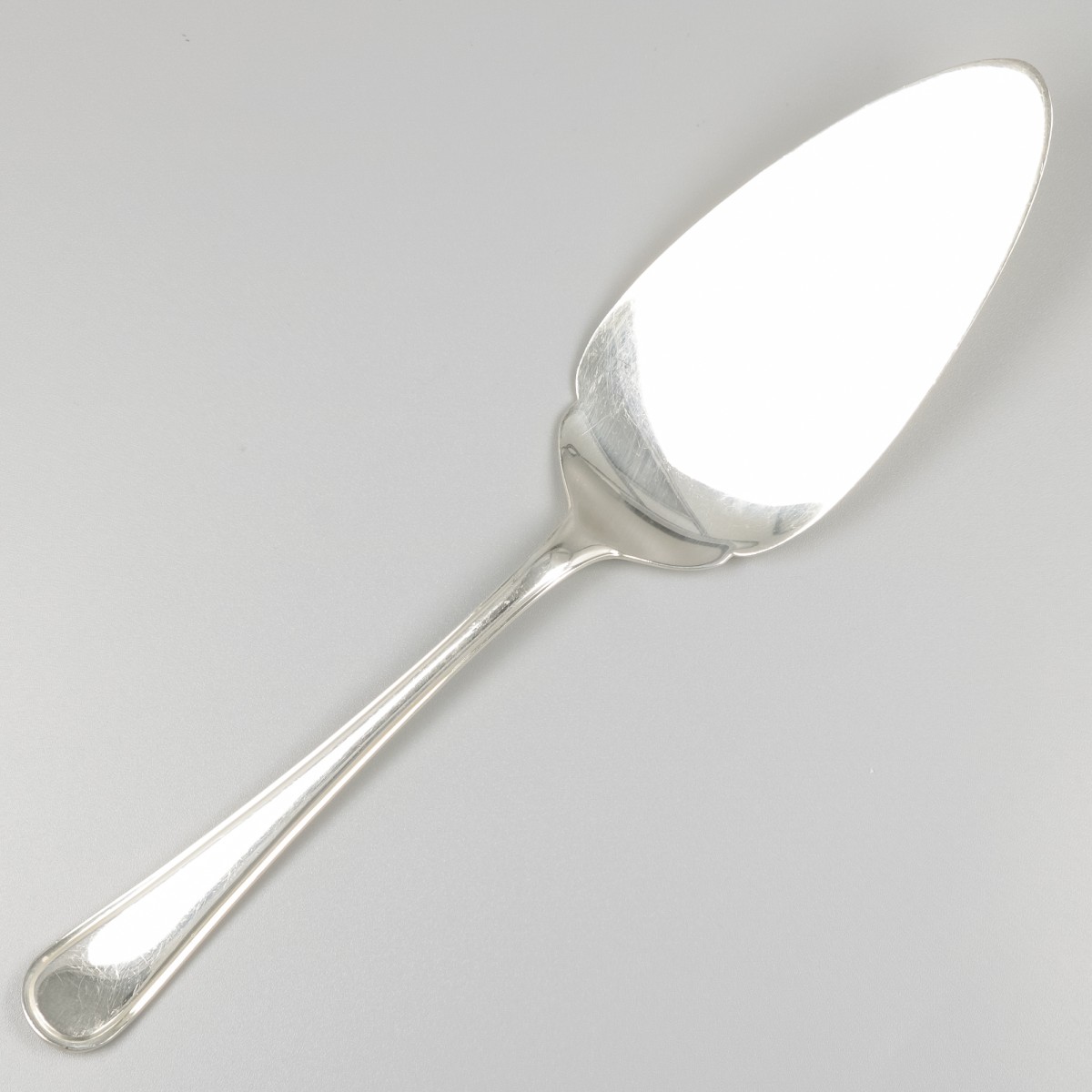 Taartschep Hollands rondfilet, zilver.