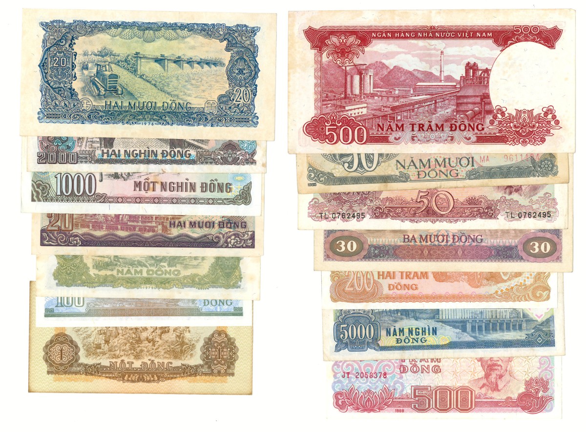 Lot 14 banknotes. - Very fine / Extremely fine.