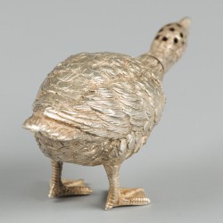 Zoutstrooier "gans" zilver.