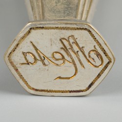 2-delig lot Art Deco & Jugendstil lakstempels, alpaca / zilver.