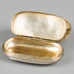 Snuiftabaksdoosje zilver.