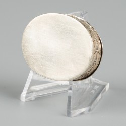 Pillendoosje zilver.