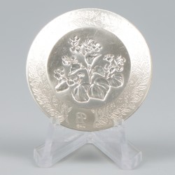 26-delig "Bloemenalfabet" miniatuurbordjes, zilver.