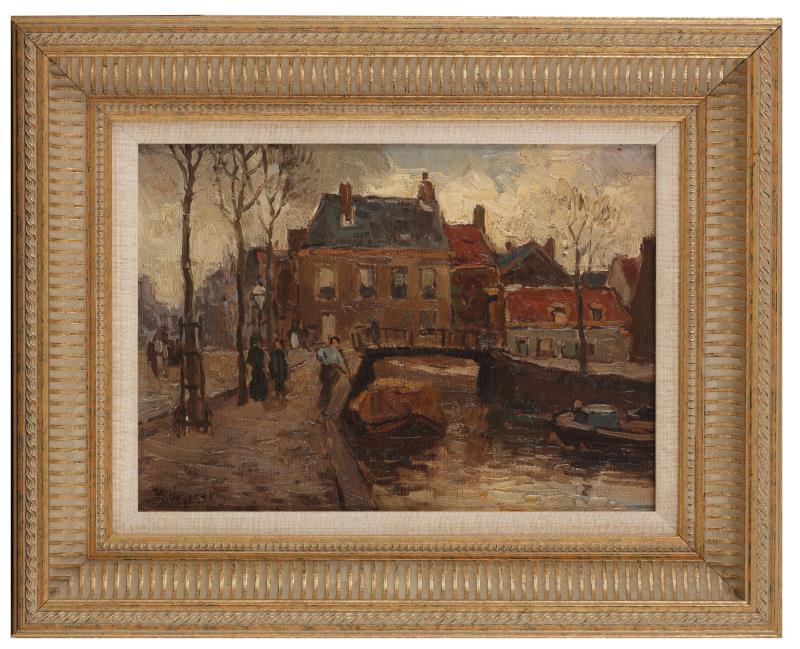 Ben Viegers (Den Haag 1886 - 1947 Nunspeet), Gezicht op een stadsgrachtje, gesigneerd linksonder, olieverf op doek.