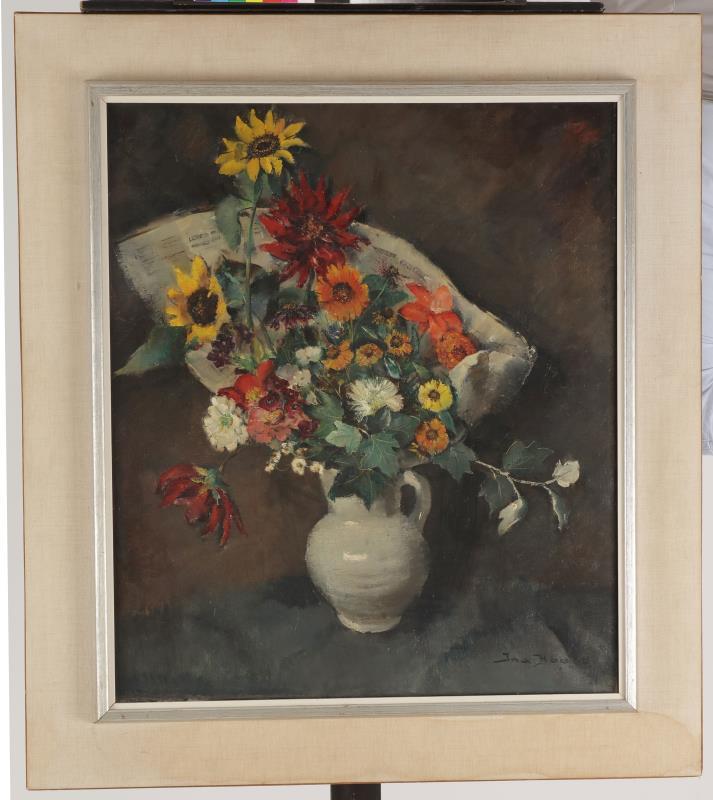 Ina Hooft (Den Haag 1894 - 1994 Laren), Een boeket met bloemen.