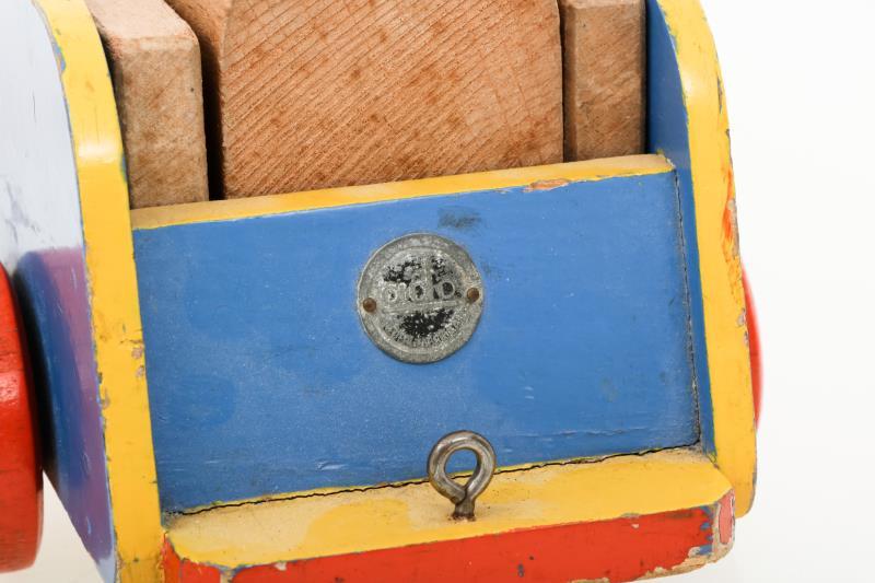 Ado (arbeid door onvolwaardige) Ko Verzuu (1901-1971). compleet met de originele blokken model nr. 161 uit 1953. 