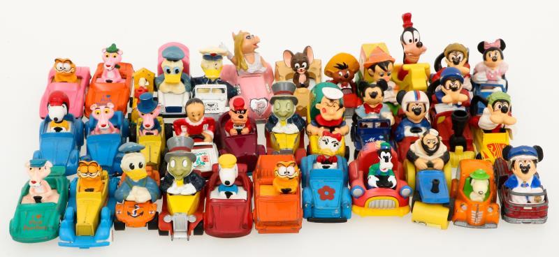 Groot lot o.a. Disney speelgoed auto`s.