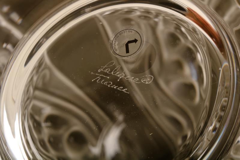 Een Lalique "Gevrey" -karaf. Gemerkt "Lalique France".