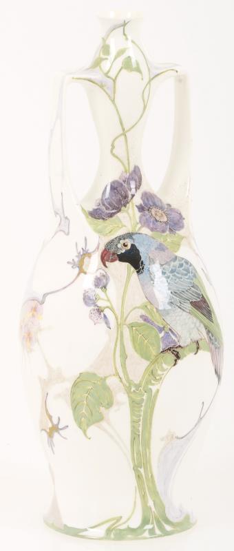 Plateelbakkerij Rozenburg - Eierschaal porseleinen siervaas met handbeschilderd met decor van bloemen en vogels door Sam Schellink (1876-1958).