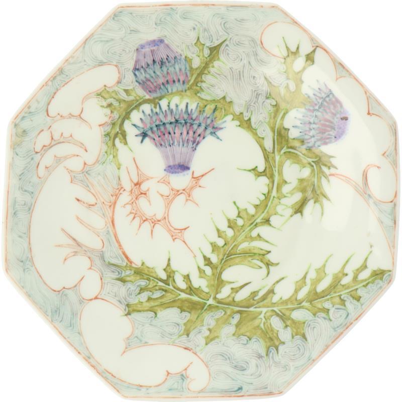 Een eierschaal plateel onderschotel, Amphora, Holland, ca. 1920.