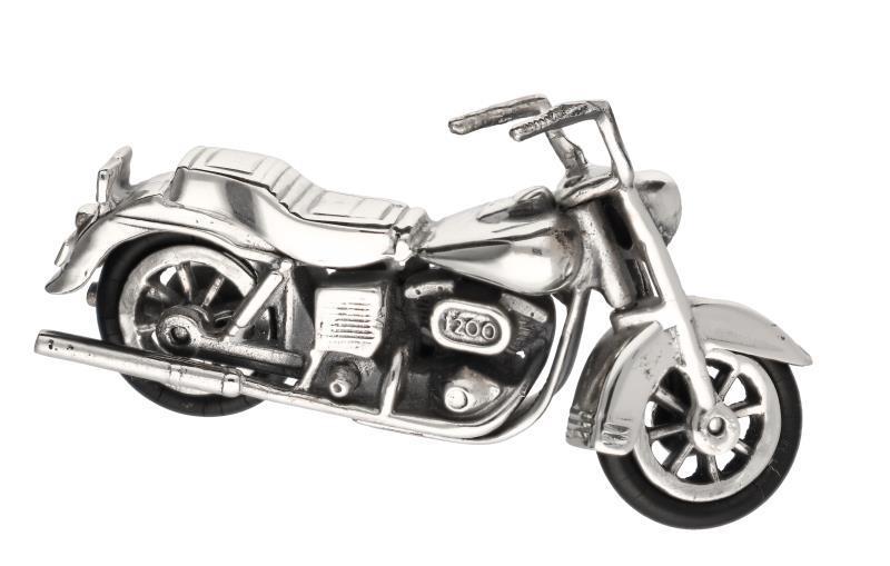 Harley Davidson zilver.