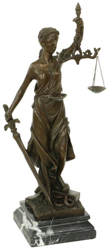 Vrouwe justitia.