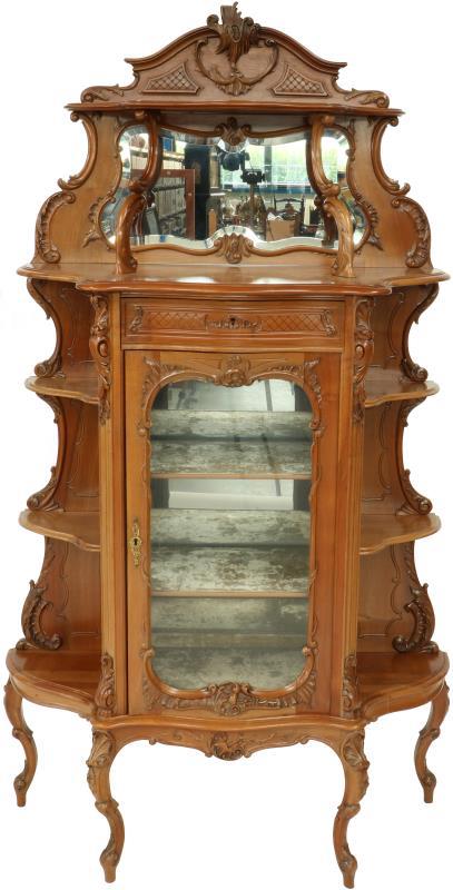 Vitrine kast.