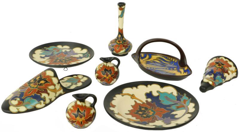 Lot divers Gouds plateel.