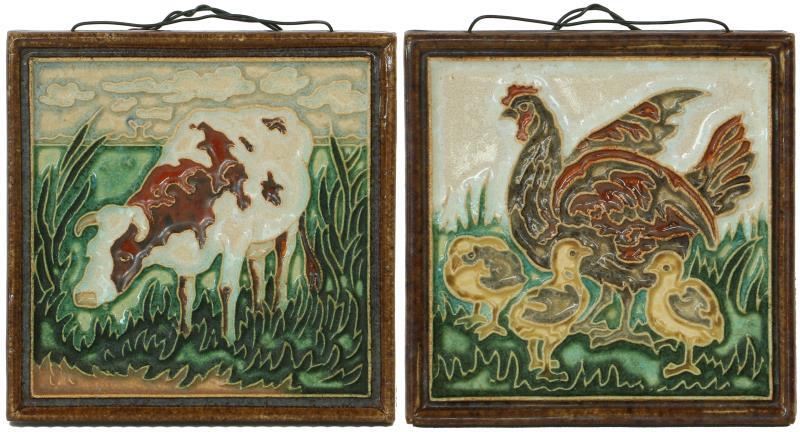 (2) Delft cloisonné tegels.