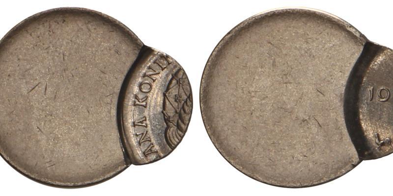 10 cent Juliana Z.J. Excentrisch geslagen.