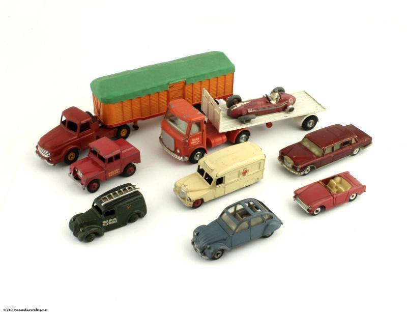 Lot Dinky Toys (10x)