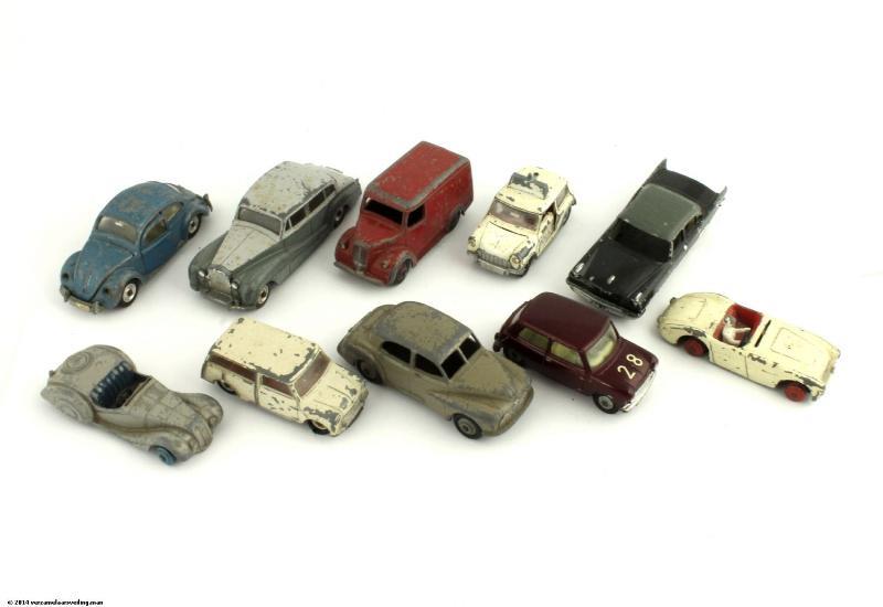 Lot Dinky Toys (10x)