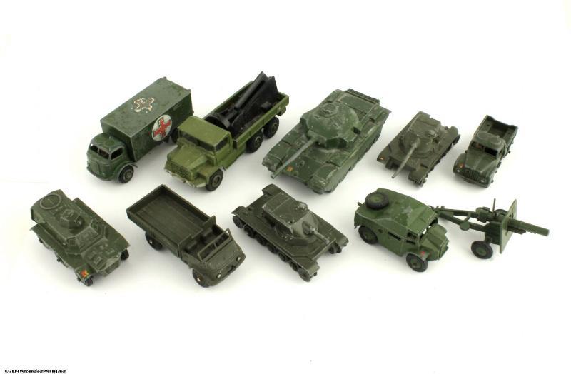 Lot Dinky Toys (10x)