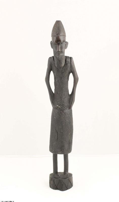Afrikaanse gesneden houtsculptuur 37 cm.