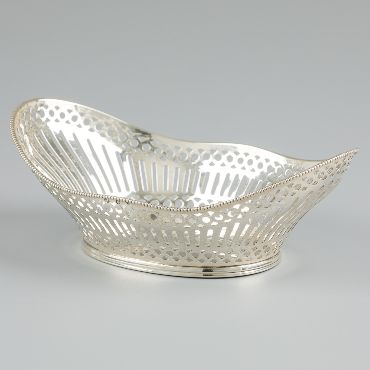 Bonbonmand zilver.