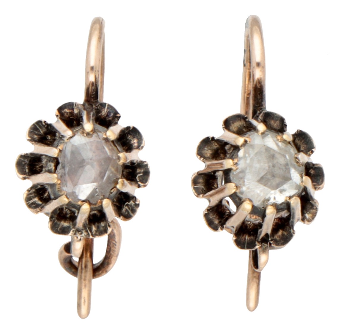 Antieke 14K geelgouden dormeuse oorbellen met roos geslepen diamant.