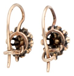Antieke 14K geelgouden dormeuse oorbellen met roos geslepen diamant.