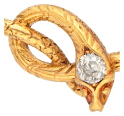 14K Geelgouden antieke slangenarmband bezet met ca. 0.55 ct. oud geslepen diamant.