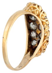 Antieke 14K geelgouden ring met old European geslepen diamanten.