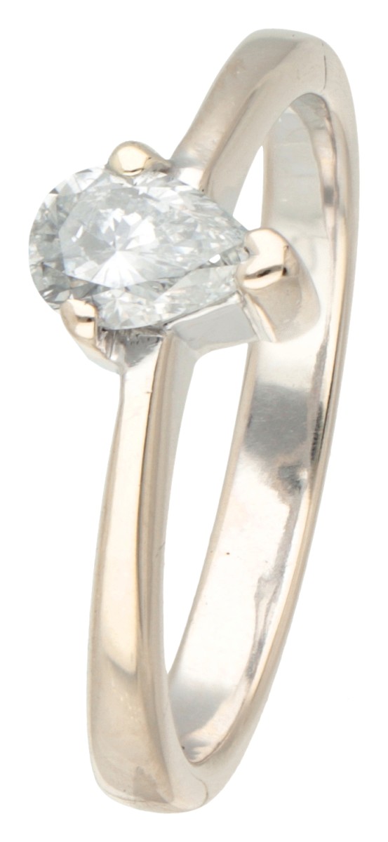 18K Witgouden solitair ring bezet met ca. 0.40 ct. peer geslepen diamant.