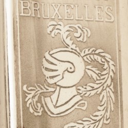 Infanteriesabel, vermoedelijk Politie of Garde Civique, kling gemerkt 'Jules Fonson, Bruxelles'., en 'Pour le Roi et la Patrie'. op de kling.  incl. troddel en schede