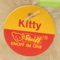 Een kavel met (4x) Steiff poezen waaronder 'Kitty' en een Steiff muis 'Fiep'.