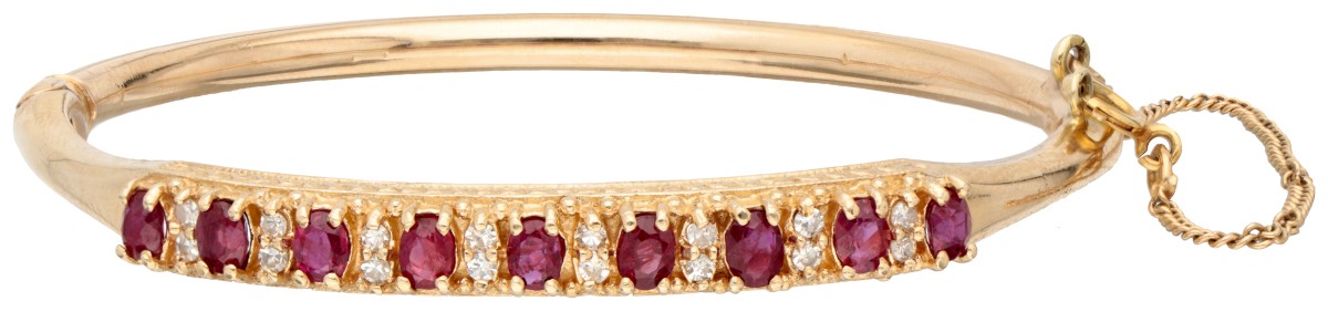 No reserve - 14K Geelgouden bangle armband bezet met ca. 2.25 ct. natuurlijke robijn en diamant.