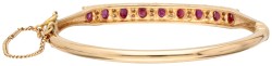 No reserve - 14K Geelgouden bangle armband bezet met ca. 2.25 ct. natuurlijke robijn en diamant.