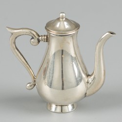 Miniatuur koffieservies zilver.