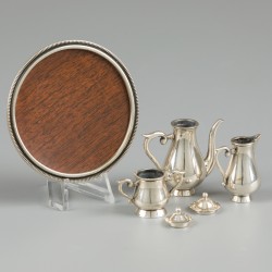 Miniatuur koffieservies zilver.