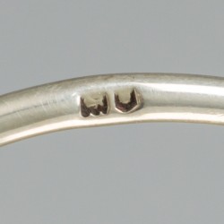 Bureauklokje zilver.