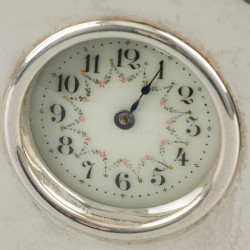 Bureauklokje zilver.