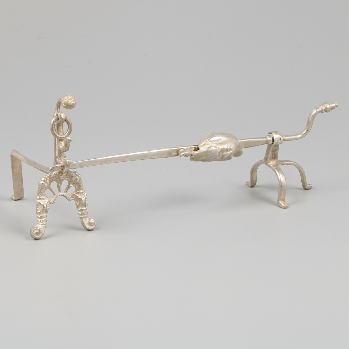 Miniatuur rotisserie / braadspit (Nederland, 18e eeuw) zilver.